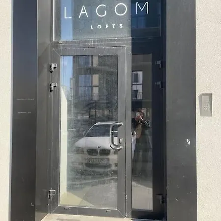 Butas Warm And Light Loft Near Centre *